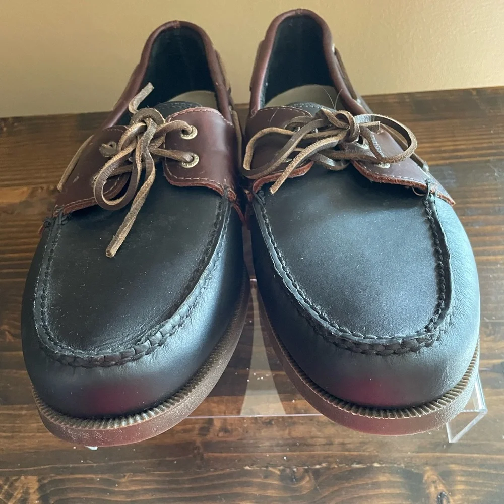 G.H. Bass & Co. Black and Brown Hampton Core Boat Shoes Men’s Size 13M